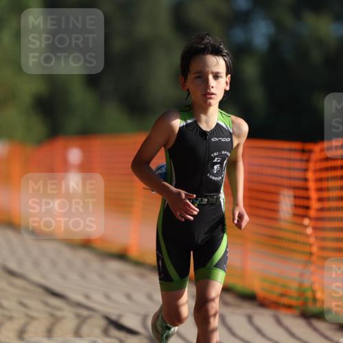 07.09.2025 - 19. Norderstedt Triathlon Michael Strokosch http://msf.ph/oto/8799055 07.09.2025 09:12:01 Laufen 44 meine-sportfotos.de