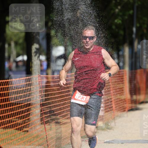 07.09.2025 - 19. Norderstedt Triathlon Michael Strokosch http://msf.ph/oto/8799057 07.09.2025 12:28:55 Laufen 155, 184, 267, 823, 1358 meine-sportfotos.de