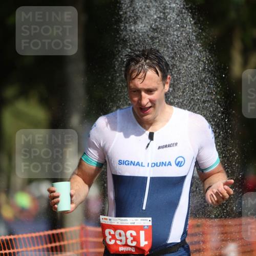 07.09.2025 - 19. Norderstedt Triathlon Michael Strokosch http://msf.ph/oto/8799094 07.09.2025 11:59:01 Laufen 1363 meine-sportfotos.de