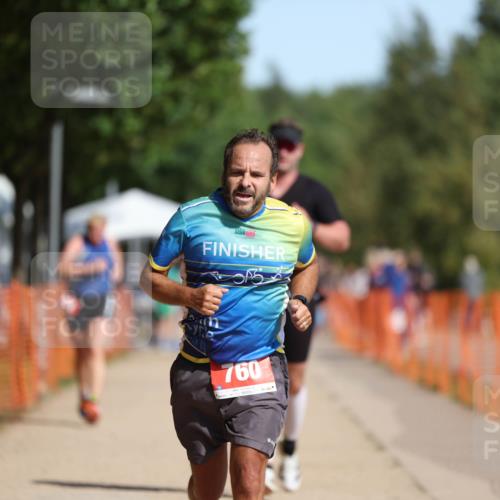 07.09.2025 - 19. Norderstedt Triathlon Michael Strokosch http://msf.ph/oto/8799159 07.09.2025 11:59:12 Laufen 229, 281, 760 meine-sportfotos.de