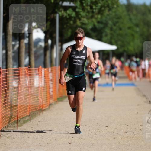 07.09.2025 - 19. Norderstedt Triathlon Michael Strokosch http://msf.ph/oto/8799365 07.09.2025 10:55:58 Laufen 89, 668 meine-sportfotos.de