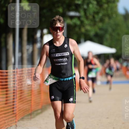 07.09.2025 - 19. Norderstedt Triathlon Michael Strokosch http://msf.ph/oto/8799412 07.09.2025 10:56:00 Laufen 89, 109, 668 meine-sportfotos.de
