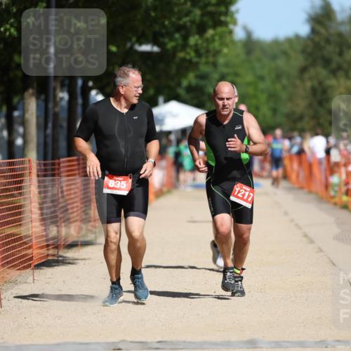 07.09.2025 - 19. Norderstedt Triathlon Michael Strokosch http://msf.ph/oto/8799507 07.09.2025 12:29:20 Laufen 756, 818, 835, 1217, 1306, 1379 meine-sportfotos.de