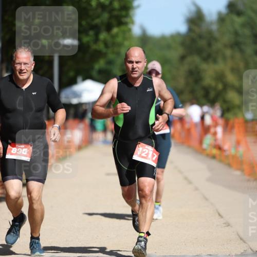 07.09.2025 - 19. Norderstedt Triathlon Michael Strokosch http://msf.ph/oto/8799526 07.09.2025 12:29:21 Laufen 756, 818, 835, 1217, 1306, 1379 meine-sportfotos.de