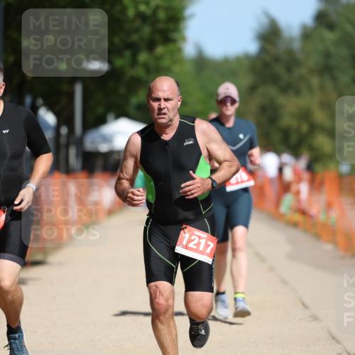 07.09.2025 - 19. Norderstedt Triathlon Michael Strokosch http://msf.ph/oto/8799546 07.09.2025 12:29:22 Laufen 756, 818, 835, 1217, 1379 meine-sportfotos.de