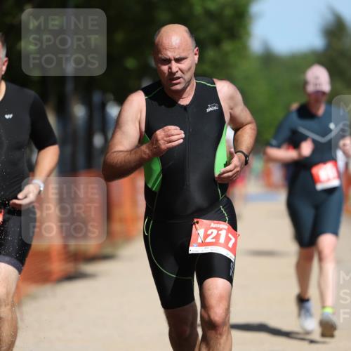 07.09.2025 - 19. Norderstedt Triathlon Michael Strokosch http://msf.ph/oto/8799572 07.09.2025 12:29:22 Laufen 756, 818, 835, 1217, 1379 meine-sportfotos.de