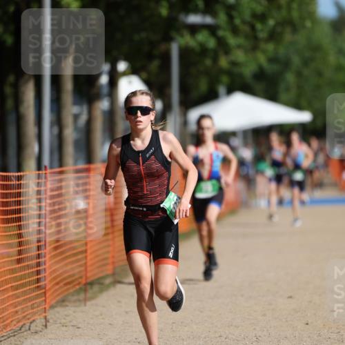 07.09.2025 - 19. Norderstedt Triathlon Michael Strokosch http://msf.ph/oto/8799639 07.09.2025 10:56:12 Laufen 70, 114, 682 meine-sportfotos.de