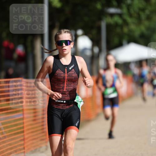 07.09.2025 - 19. Norderstedt Triathlon Michael Strokosch http://msf.ph/oto/8799670 07.09.2025 10:56:13 Laufen 70, 114, 682 meine-sportfotos.de