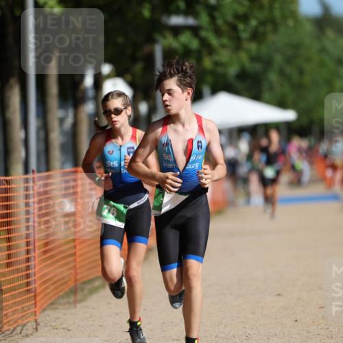 07.09.2025 - 19. Norderstedt Triathlon Michael Strokosch http://msf.ph/oto/8799795 07.09.2025 10:56:20 Laufen 70, 76, 102 meine-sportfotos.de