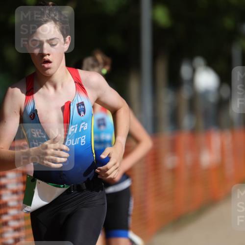 07.09.2025 - 19. Norderstedt Triathlon Michael Strokosch http://msf.ph/oto/8799837 07.09.2025 10:56:21 Laufen 70, 76, 102 meine-sportfotos.de