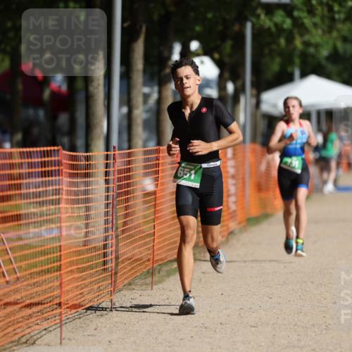 07.09.2025 - 19. Norderstedt Triathlon Michael Strokosch http://msf.ph/oto/8799876 07.09.2025 10:56:28 Laufen 131, 651 meine-sportfotos.de