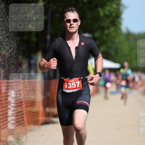 07.09.2025 - 19. Norderstedt Triathlon Michael Strokosch http://msf.ph/oto/8799975 07.09.2025 12:30:00 Laufen 261, 279, 1357 meine-sportfotos.de