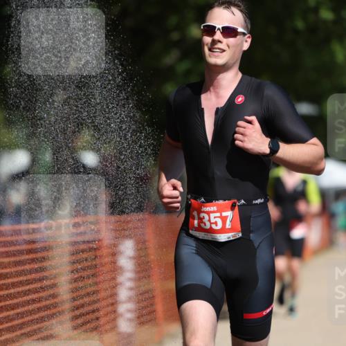 07.09.2025 - 19. Norderstedt Triathlon Michael Strokosch http://msf.ph/oto/8799988 07.09.2025 12:30:00 Laufen 261, 279, 1357 meine-sportfotos.de
