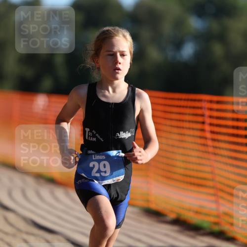 07.09.2025 - 19. Norderstedt Triathlon Michael Strokosch http://msf.ph/oto/8800035 07.09.2025 09:13:33 Laufen 29 meine-sportfotos.de