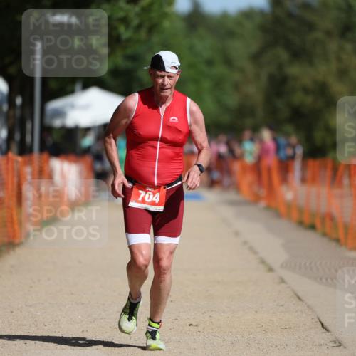 07.09.2025 - 19. Norderstedt Triathlon Michael Strokosch http://msf.ph/oto/8800095 07.09.2025 12:00:40 Laufen 704 meine-sportfotos.de