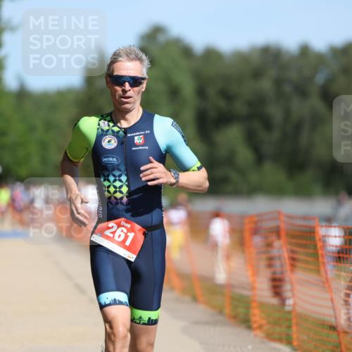 07.09.2025 - 19. Norderstedt Triathlon Michael Strokosch http://msf.ph/oto/8800159 07.09.2025 12:30:07 Laufen 261, 279, 1246 meine-sportfotos.de