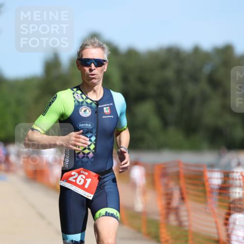 07.09.2025 - 19. Norderstedt Triathlon Michael Strokosch http://msf.ph/oto/8800166 07.09.2025 12:30:08 Laufen 261, 279, 1246 meine-sportfotos.de