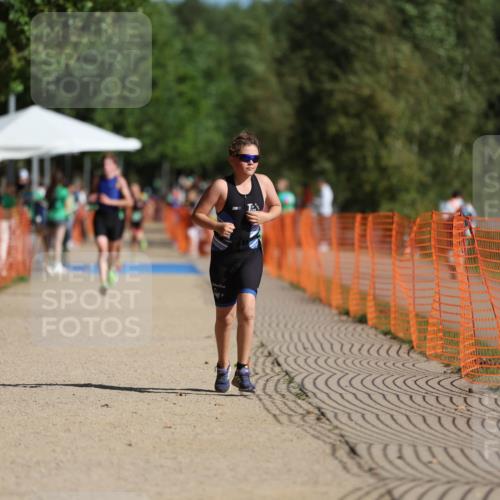 07.09.2025 - 19. Norderstedt Triathlon Michael Strokosch http://msf.ph/oto/8800228 07.09.2025 10:57:00 Laufen 122 meine-sportfotos.de