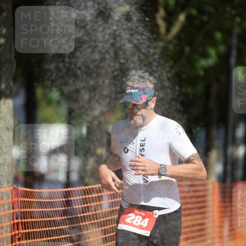 07.09.2025 - 19. Norderstedt Triathlon Michael Strokosch http://msf.ph/oto/8800268 07.09.2025 12:00:54 Laufen 284, 1152 meine-sportfotos.de