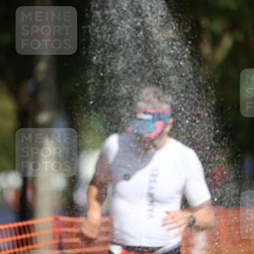 07.09.2025 - 19. Norderstedt Triathlon Michael Strokosch http://msf.ph/oto/8800286 07.09.2025 12:00:55 Laufen 284, 1152 meine-sportfotos.de