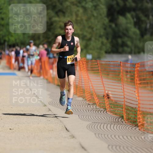 07.09.2025 - 19. Norderstedt Triathlon Michael Strokosch http://msf.ph/oto/8800340 07.09.2025 12:00:57 Laufen 284, 1152 meine-sportfotos.de