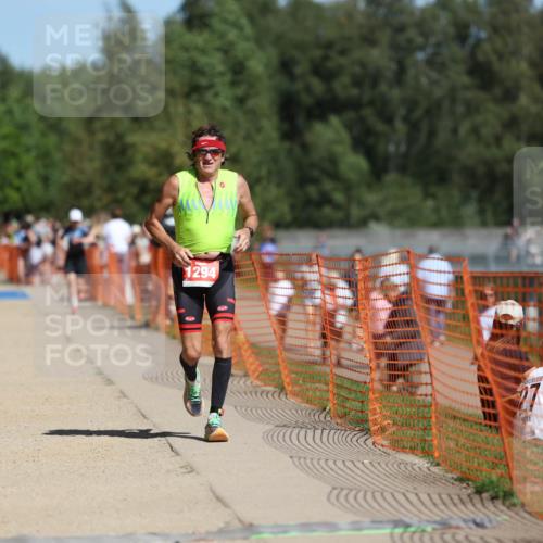 07.09.2025 - 19. Norderstedt Triathlon Michael Strokosch http://msf.ph/oto/8800419 07.09.2025 12:30:29 Laufen 303, 1294 meine-sportfotos.de