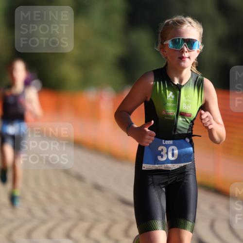 07.09.2025 - 19. Norderstedt Triathlon Michael Strokosch http://msf.ph/oto/8800469 07.09.2025 09:14:07 Laufen 30, 51 meine-sportfotos.de