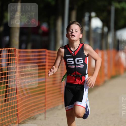07.09.2025 - 19. Norderstedt Triathlon Michael Strokosch http://msf.ph/oto/8800710 07.09.2025 10:57:40 Laufen 130 meine-sportfotos.de