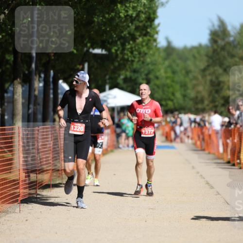 07.09.2025 - 19. Norderstedt Triathlon Michael Strokosch http://msf.ph/oto/8800776 07.09.2025 12:30:55 Laufen 710, 1300, 1320, 1372 meine-sportfotos.de