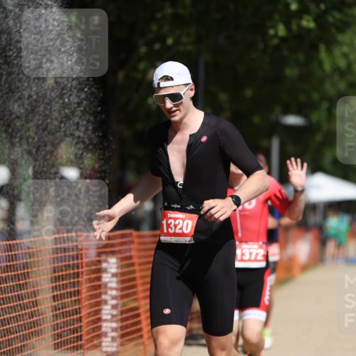 07.09.2025 - 19. Norderstedt Triathlon Michael Strokosch http://msf.ph/oto/8800814 07.09.2025 12:30:58 Laufen 710, 1300, 1320, 1372 meine-sportfotos.de
