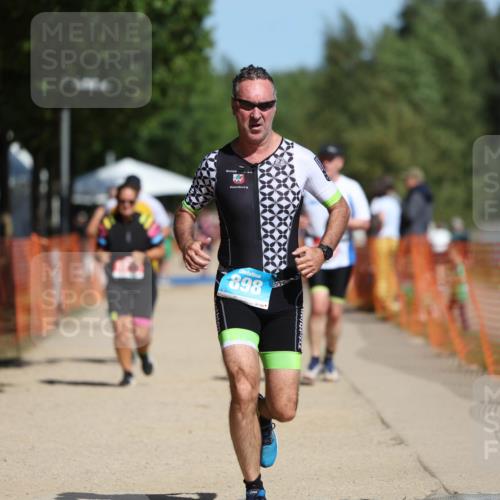 07.09.2025 - 19. Norderstedt Triathlon Michael Strokosch http://msf.ph/oto/8801228 07.09.2025 12:31:45 Laufen 168, 795, 898, 1282, 1315 meine-sportfotos.de