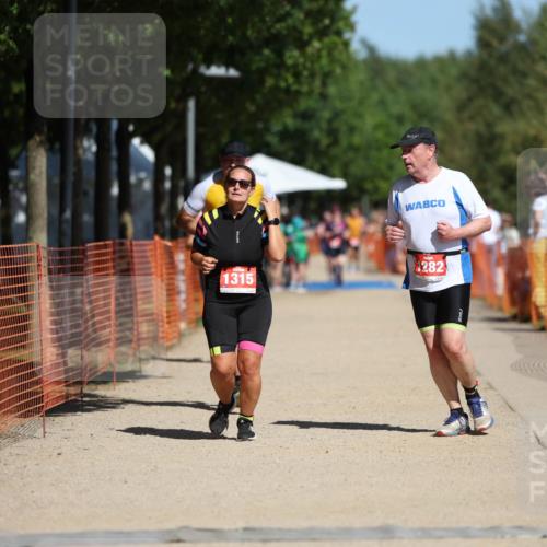 07.09.2025 - 19. Norderstedt Triathlon Michael Strokosch http://msf.ph/oto/8801245 07.09.2025 12:31:46 Laufen 168, 795, 898, 1282, 1315 meine-sportfotos.de