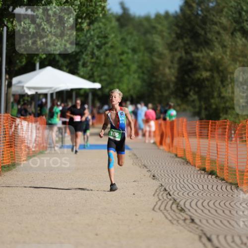 07.09.2025 - 19. Norderstedt Triathlon Michael Strokosch http://msf.ph/oto/8801380 07.09.2025 10:58:34 Laufen 106 meine-sportfotos.de