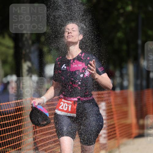 07.09.2025 - 19. Norderstedt Triathlon Michael Strokosch http://msf.ph/oto/8801512 07.09.2025 12:32:09 Laufen 164, 201, 216, 741 meine-sportfotos.de