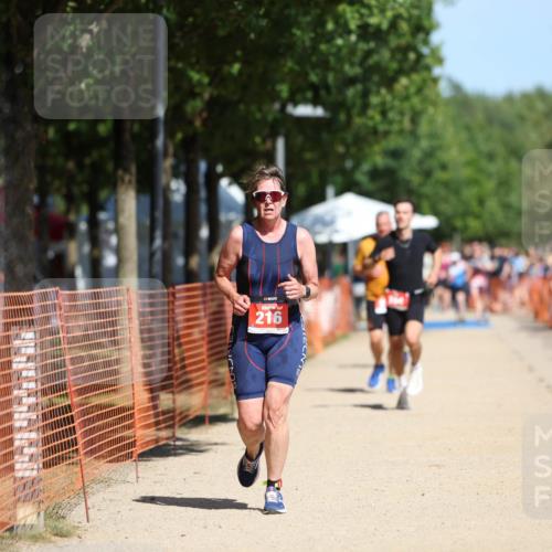 07.09.2025 - 19. Norderstedt Triathlon Michael Strokosch http://msf.ph/oto/8801549 07.09.2025 12:32:12 Laufen 164, 201, 216 meine-sportfotos.de