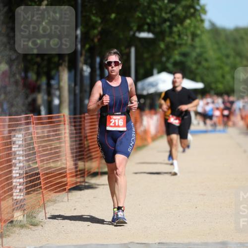 07.09.2025 - 19. Norderstedt Triathlon Michael Strokosch http://msf.ph/oto/8801563 07.09.2025 12:32:12 Laufen 164, 201, 216 meine-sportfotos.de