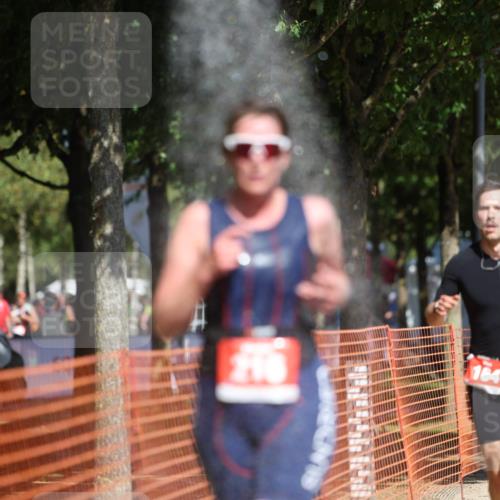 07.09.2025 - 19. Norderstedt Triathlon Michael Strokosch http://msf.ph/oto/8801639 07.09.2025 12:32:15 Laufen 164, 216, 234 meine-sportfotos.de