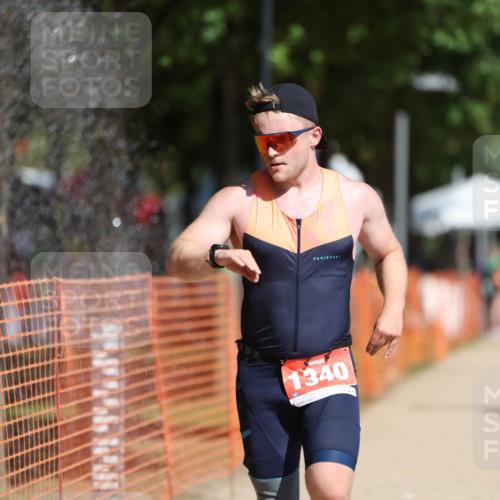 07.09.2025 - 19. Norderstedt Triathlon Michael Strokosch http://msf.ph/oto/8801688 07.09.2025 12:02:32 Laufen 203, 1159, 1340, 1341, 1365 meine-sportfotos.de