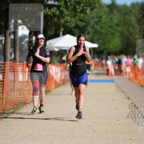 07.09.2025 - 19. Norderstedt Triathlon Michael Strokosch http://msf.ph/oto/8801722 07.09.2025 10:59:15 Laufen 64, 83, 1123 meine-sportfotos.de