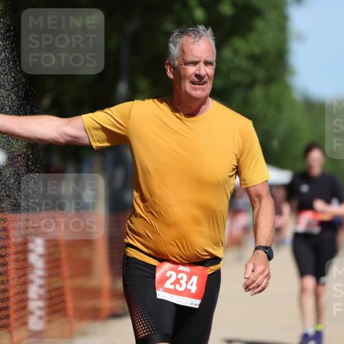 07.09.2025 - 19. Norderstedt Triathlon Michael Strokosch http://msf.ph/oto/8801732 07.09.2025 12:32:22 Laufen 234, 1349 meine-sportfotos.de