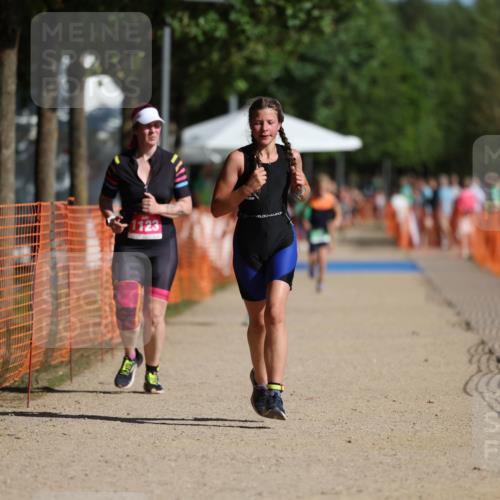 07.09.2025 - 19. Norderstedt Triathlon Michael Strokosch http://msf.ph/oto/8801744 07.09.2025 10:59:16 Laufen 64, 83, 1123 meine-sportfotos.de