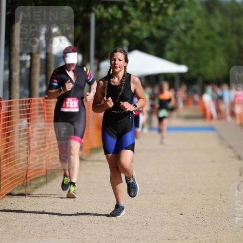 07.09.2025 - 19. Norderstedt Triathlon Michael Strokosch http://msf.ph/oto/8801768 07.09.2025 10:59:16 Laufen 64, 83, 1123 meine-sportfotos.de