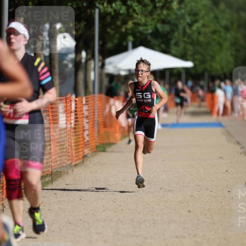 07.09.2025 - 19. Norderstedt Triathlon Michael Strokosch http://msf.ph/oto/8801820 07.09.2025 10:59:19 Laufen 64, 83, 1123 meine-sportfotos.de