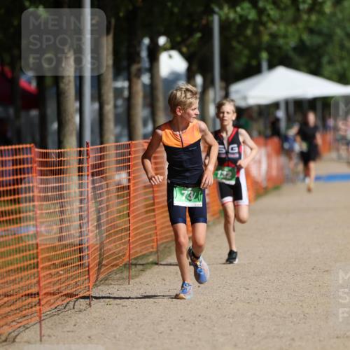 07.09.2025 - 19. Norderstedt Triathlon Michael Strokosch http://msf.ph/oto/8801932 07.09.2025 10:59:24 Laufen 64, 73, 83, 132, 1123 meine-sportfotos.de