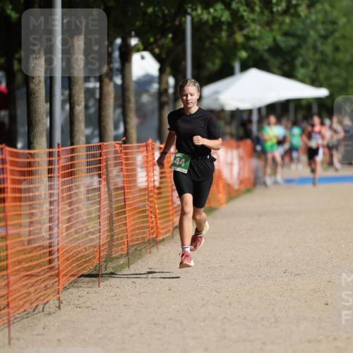 07.09.2025 - 19. Norderstedt Triathlon Michael Strokosch http://msf.ph/oto/8802066 07.09.2025 10:59:32 Laufen 73, 132, 644 meine-sportfotos.de