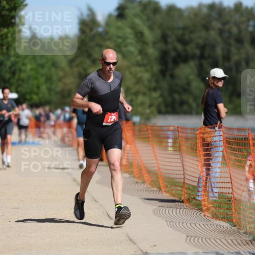 07.09.2025 - 19. Norderstedt Triathlon Michael Strokosch http://msf.ph/oto/8802101 07.09.2025 12:32:56 Laufen 245, 258, 728 meine-sportfotos.de
