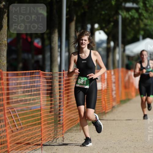 07.09.2025 - 19. Norderstedt Triathlon Michael Strokosch http://msf.ph/oto/8802253 07.09.2025 10:59:52 Laufen 61, 681, 683, 691 meine-sportfotos.de