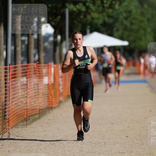07.09.2025 - 19. Norderstedt Triathlon Michael Strokosch http://msf.ph/oto/8802305 07.09.2025 10:59:55 Laufen 61, 681, 683 meine-sportfotos.de