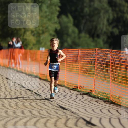 07.09.2025 - 19. Norderstedt Triathlon Michael Strokosch http://msf.ph/oto/8802306 07.09.2025 09:16:52 Laufen 43 meine-sportfotos.de