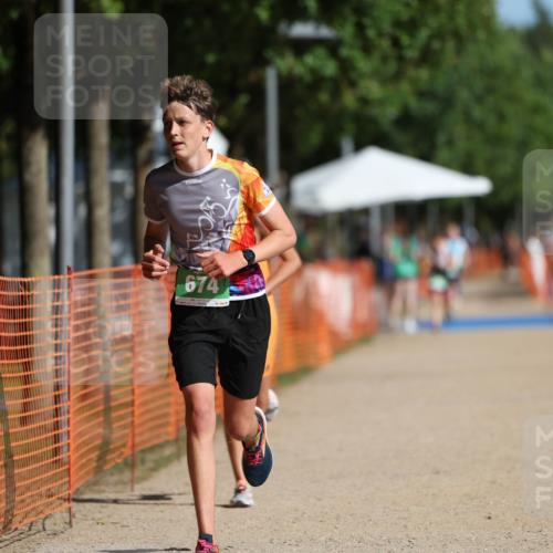 07.09.2025 - 19. Norderstedt Triathlon Michael Strokosch http://msf.ph/oto/8802460 07.09.2025 11:00:04 Laufen 91, 674 meine-sportfotos.de